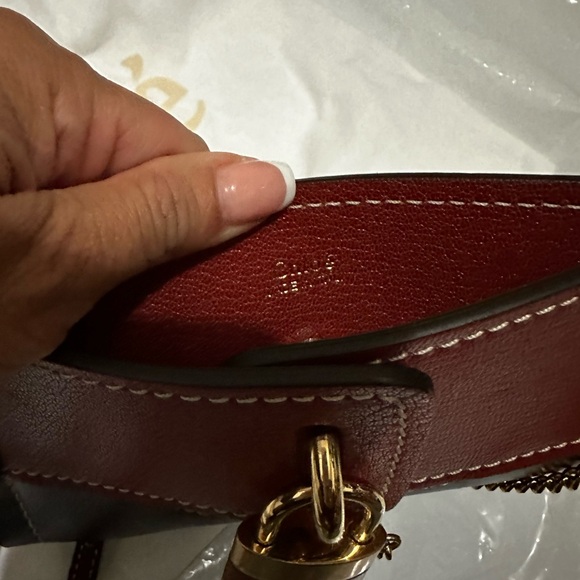 Chloe lock crossbody - Picture 2 of 4